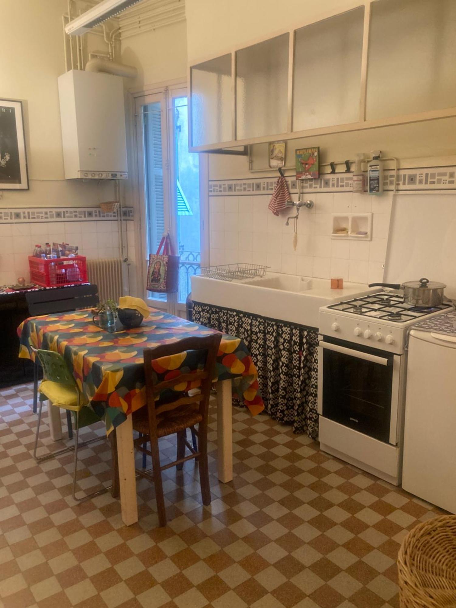 Dans Le Vieux-nice Appartement